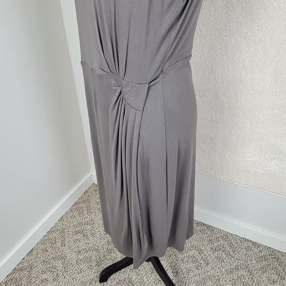 Garnet Hill Brownish/Gray Soft Jersey Knit Faux Wrap Sleeveless Dress Sz 12 - Picture 6 of 11